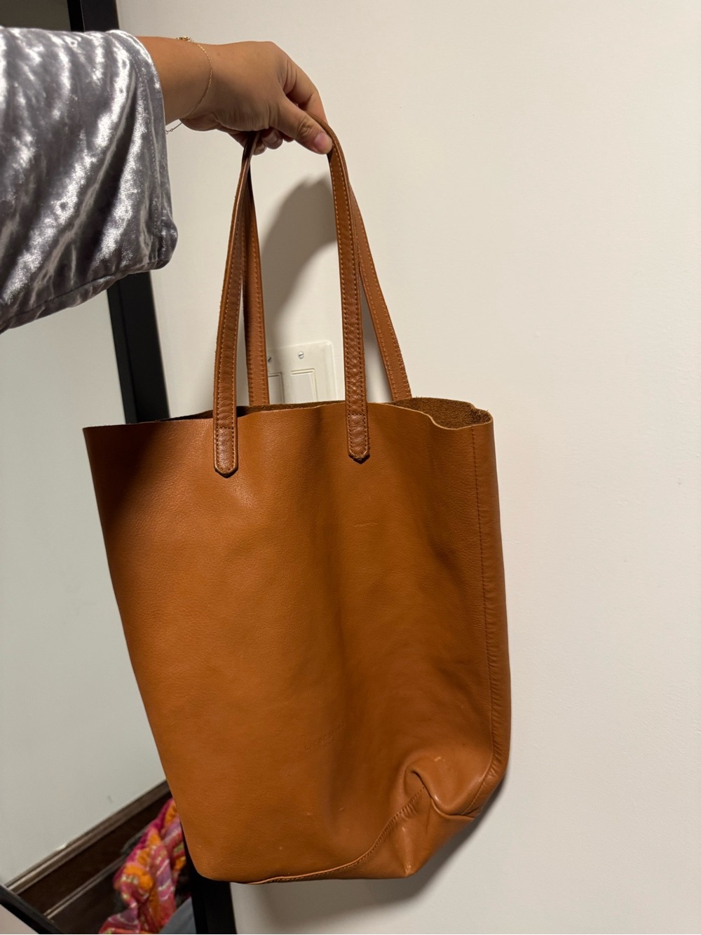 liebeskind berlin cognac tote